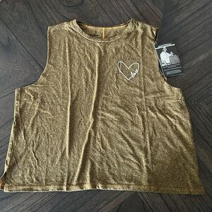 Good hYOUman Lili “Love” Crop Muscle Tank - Size Large